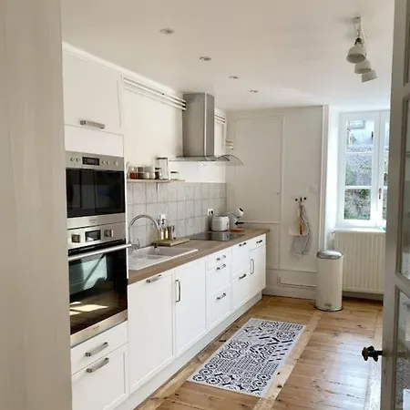 Apartament Cosy Et Chaleureux *