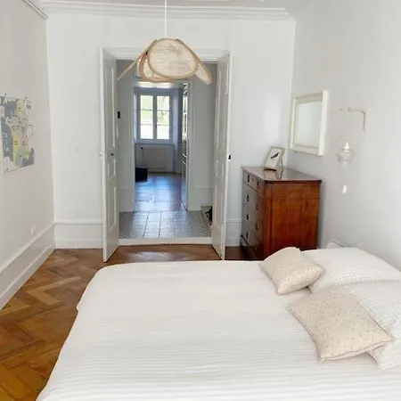 Cosy Et Chaleureux
